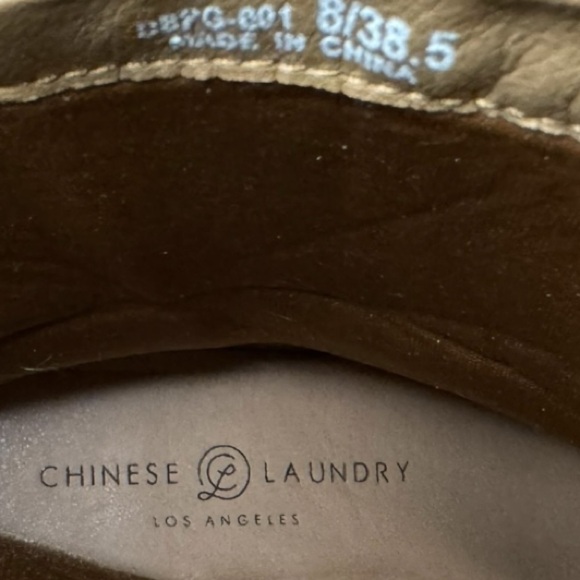 CHINESE LAUNDRY Danica Croc Embossed Bootie Camel Tan Ankle Zip Boots Women's 8 - Picture 6 of 7